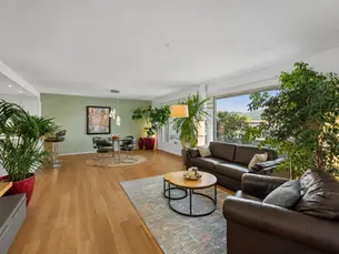 Moderne 4.5-Zimmer Minergie-Wohnung mit sonniger Loggia