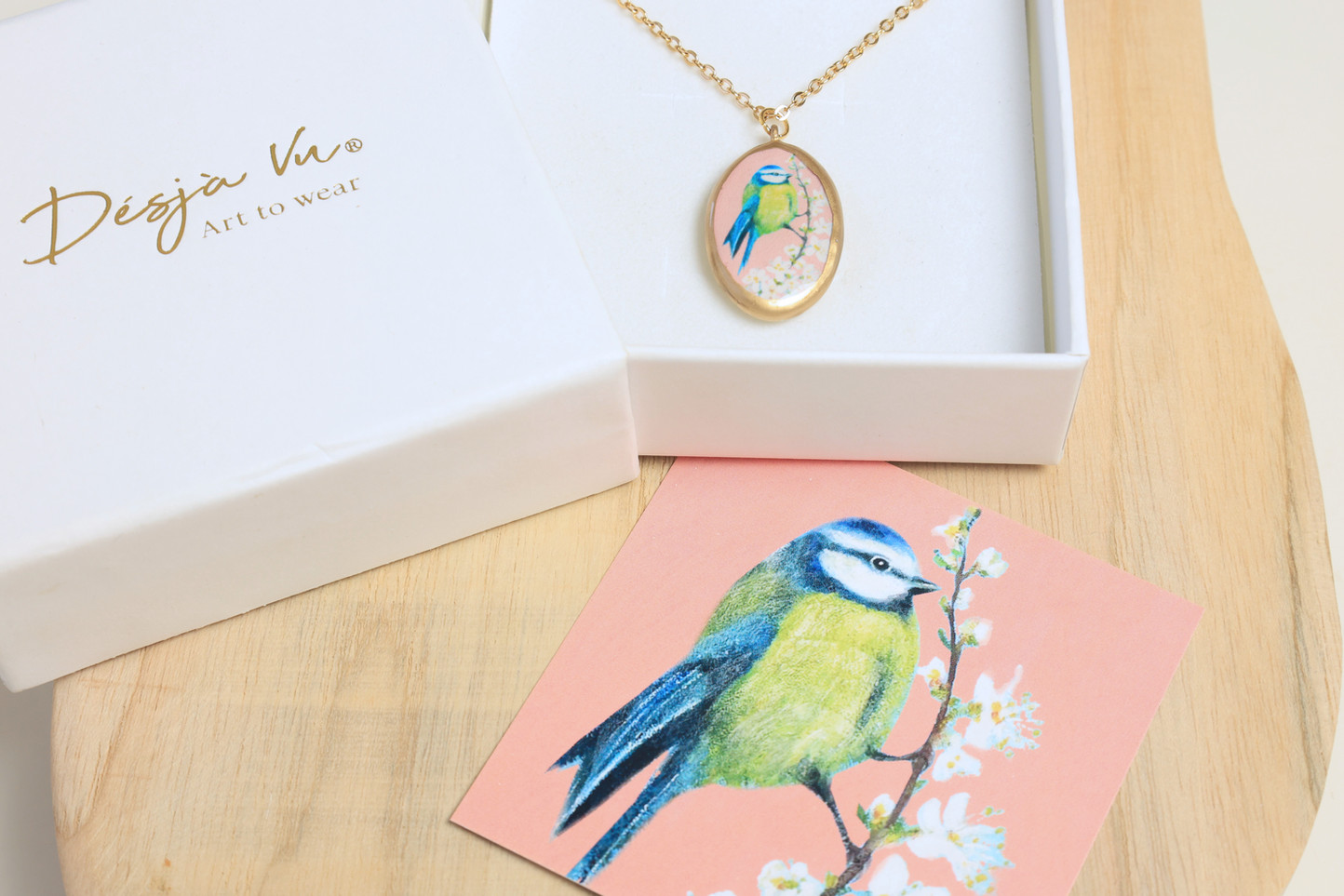 The Birdsong Collection
Tiny paintings, made to wear.