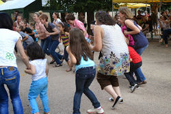 les mamans dansent aussi.JPG