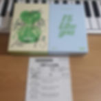 illit-signed-album-with-version-B