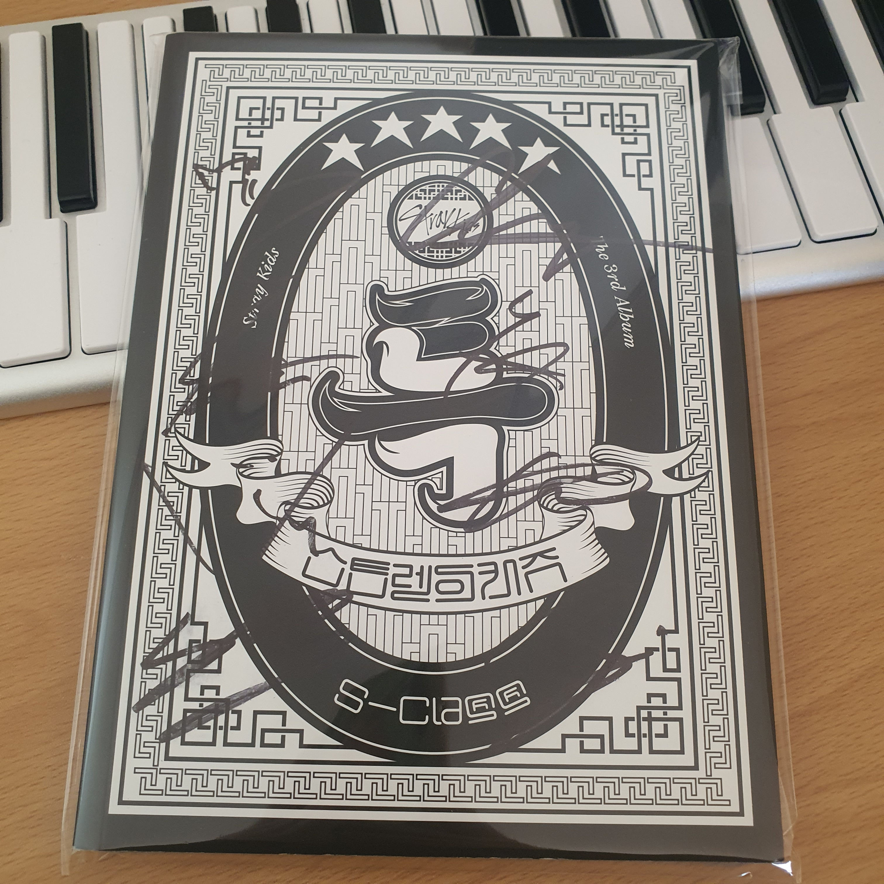 STRAY KIDS - 3rd Autographed Signed Kpop Albums