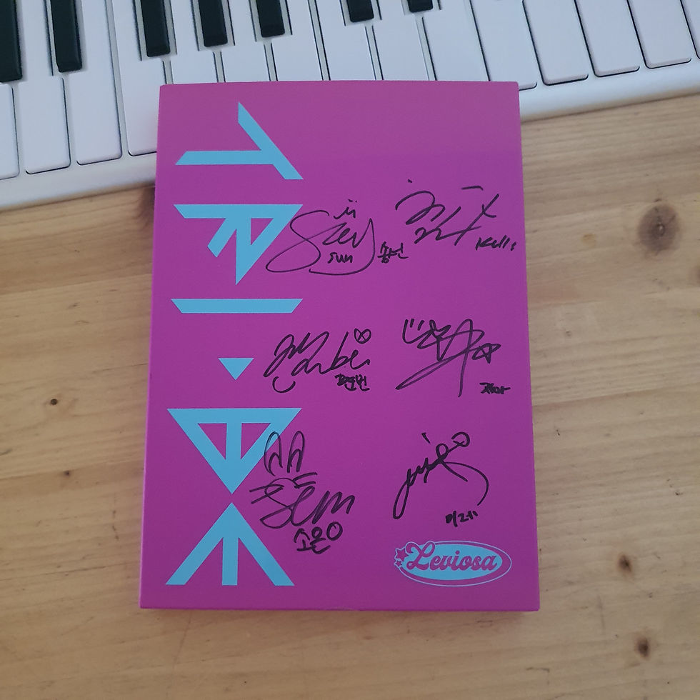 Signed Kpop Albums 100 Official Kpop Online Shop Allthatsales