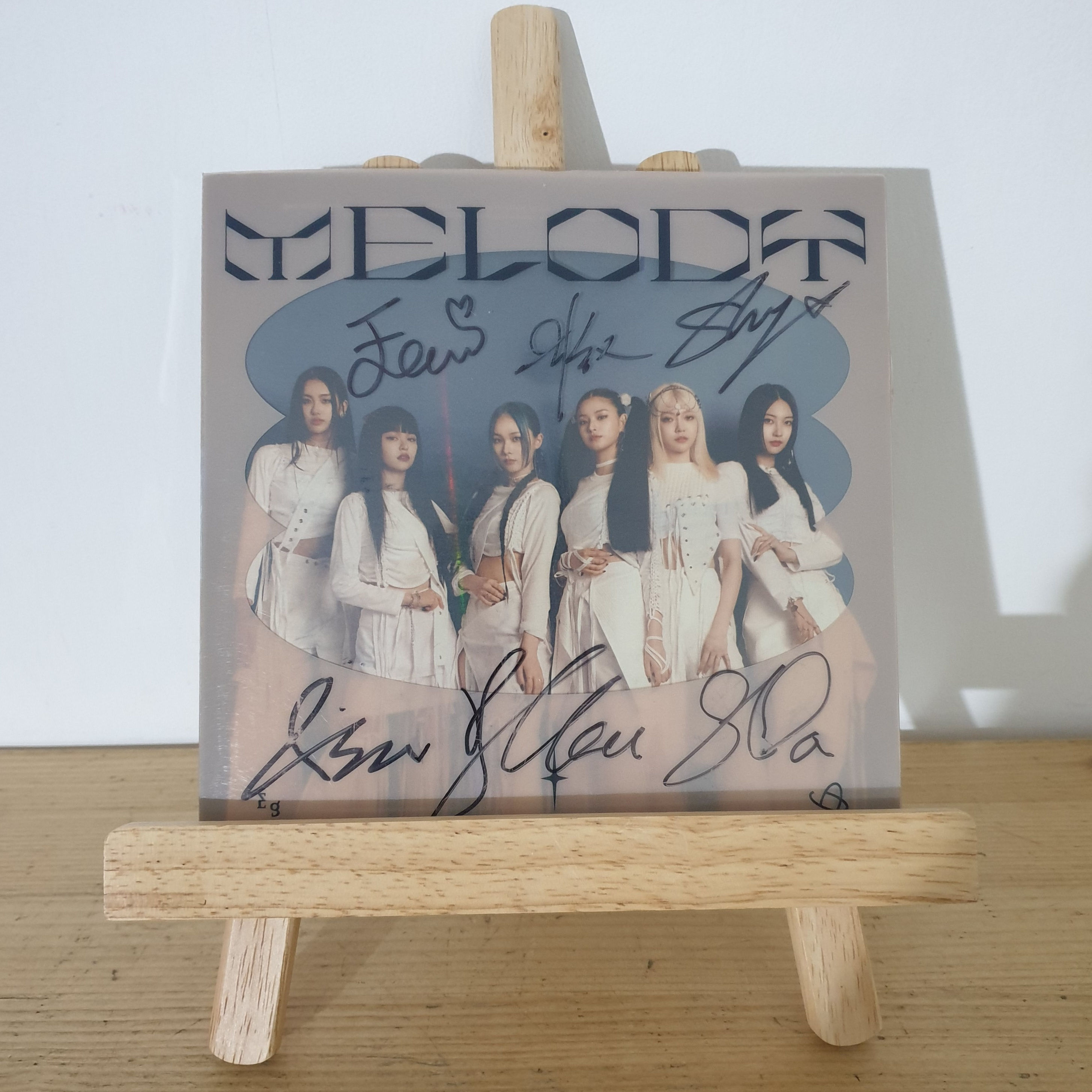 EVERGLOW - 3rd Single Signed Promo Album