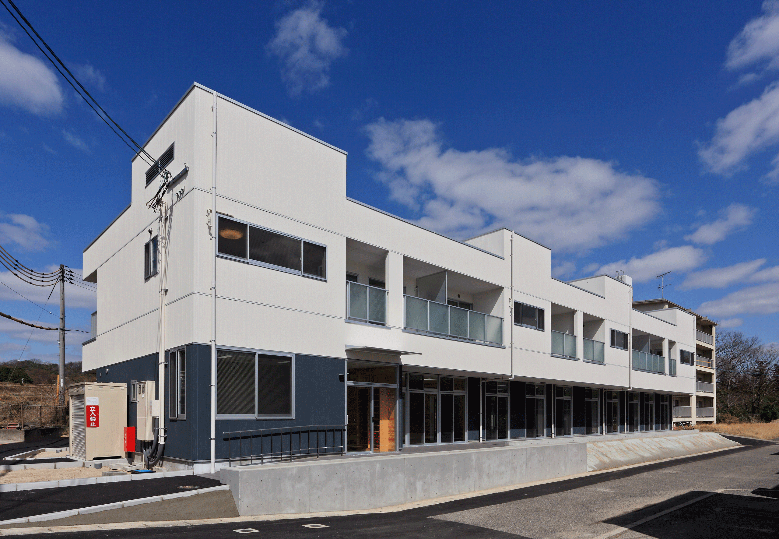 県立リハビリテーションセンター宿泊研修施設　外観