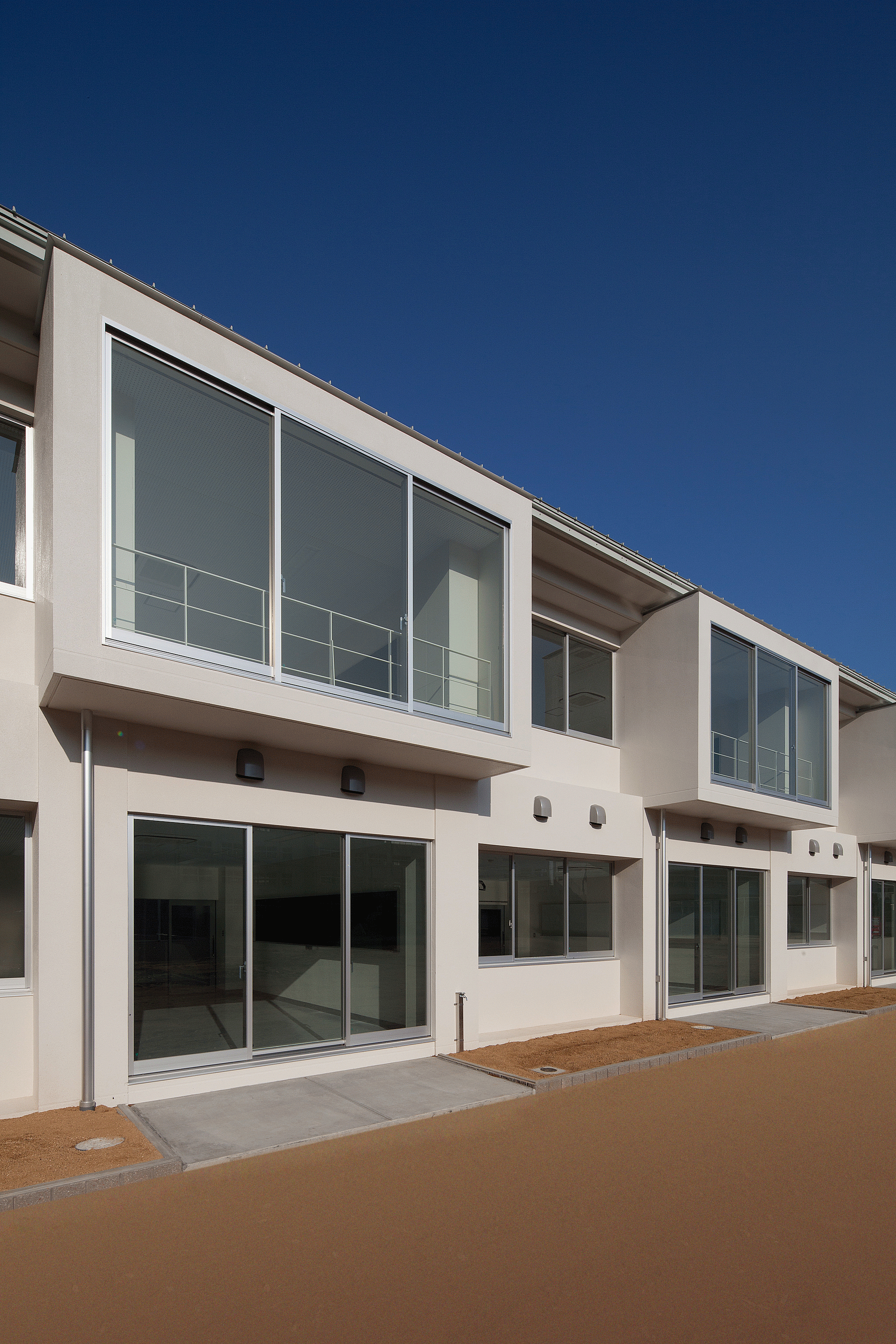 早鞆学園靑靑館　外観2