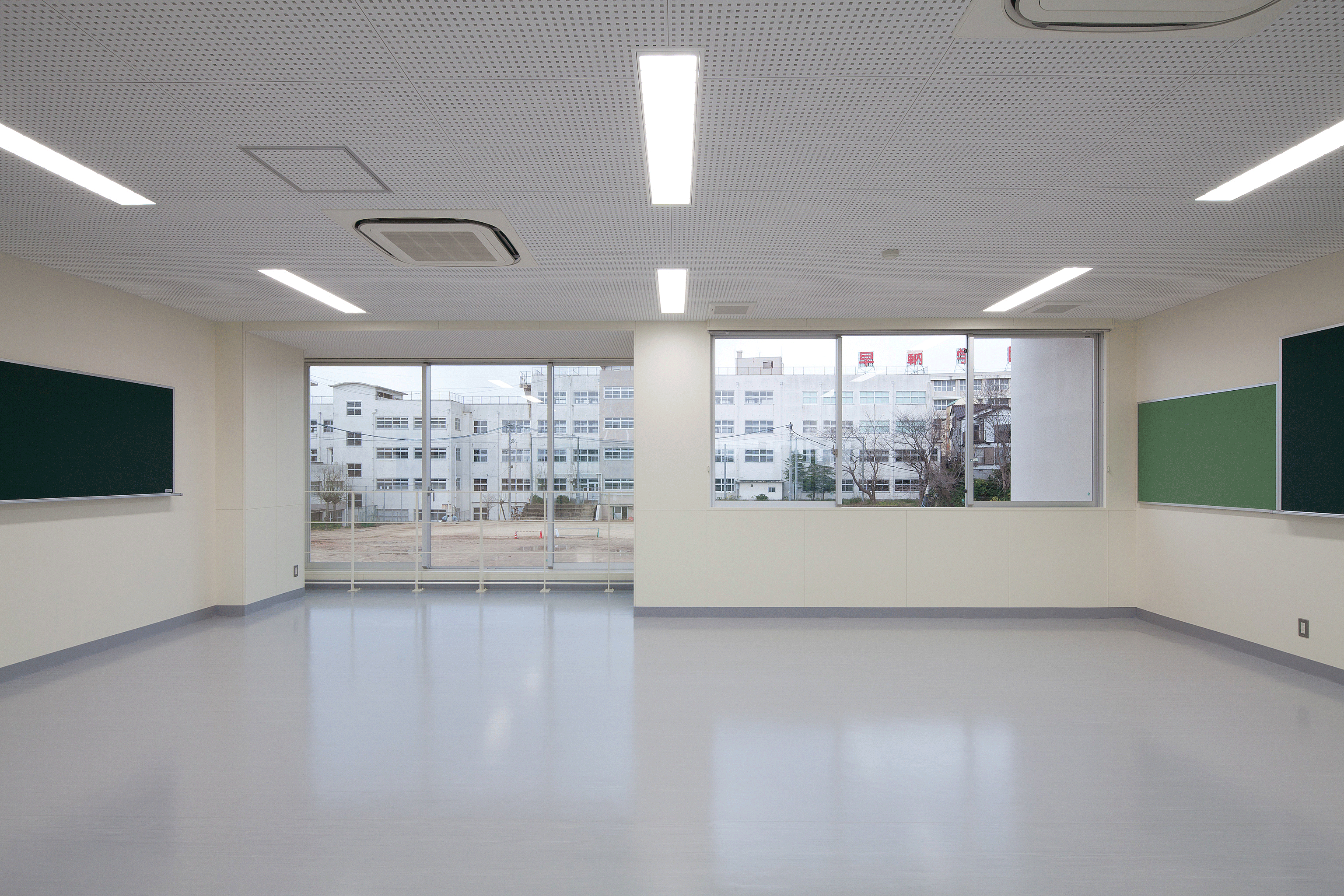 早鞆学園靑靑館　内観2