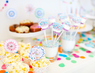 Table de fête d'anniversaire