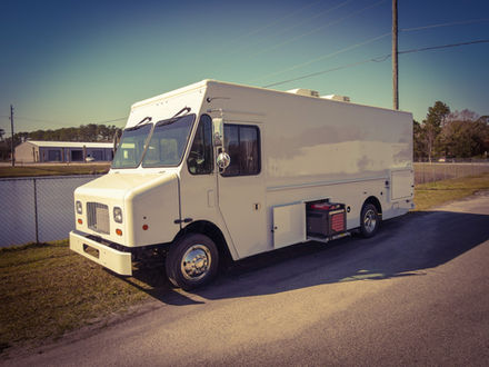 The food truck's Honda generator provides reliable power, making it a key feature for businesses looking to build a food truck for promotions.