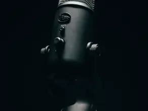 Transform Your Podcast: Tips for Creating Engaging Visuals and Cover Art