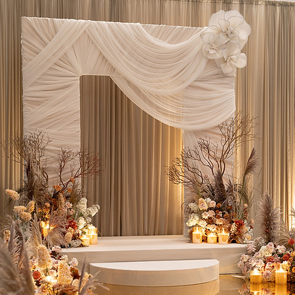 Berlez-Chicago-Wedding-Photographer-Stunning-and-Brilliant-Events-Kehoe-Designs-Something-