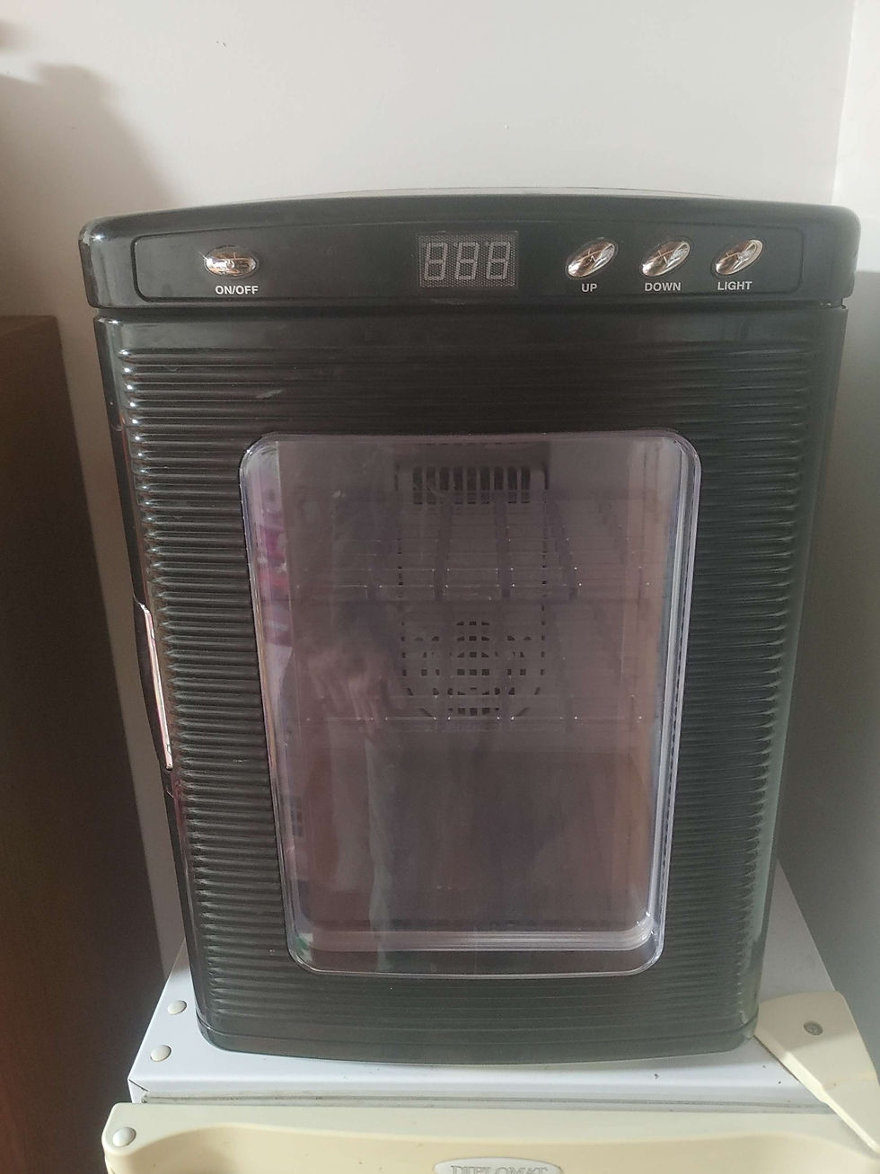 Thumbnail: Reptipro Egg Incubator