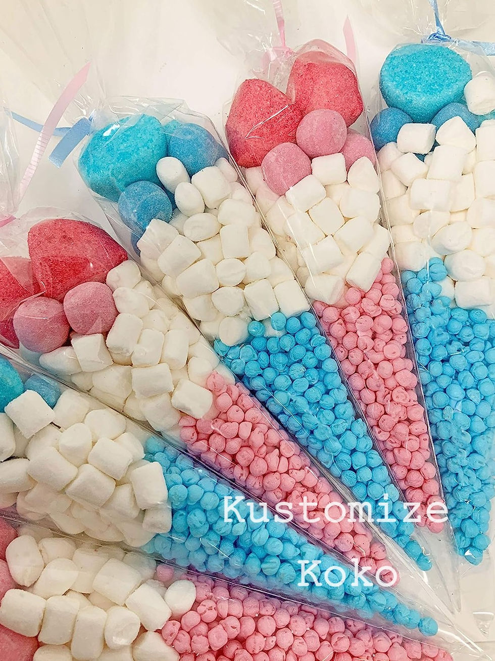 Thumbnail: Sweet cones with personalised stickers