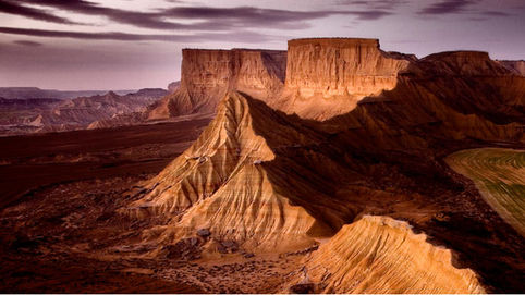 Las bardenas Reales : J-6