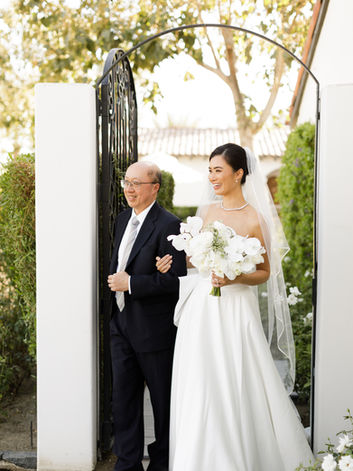Father and Bride walk down the aisle at The Emerson Estate