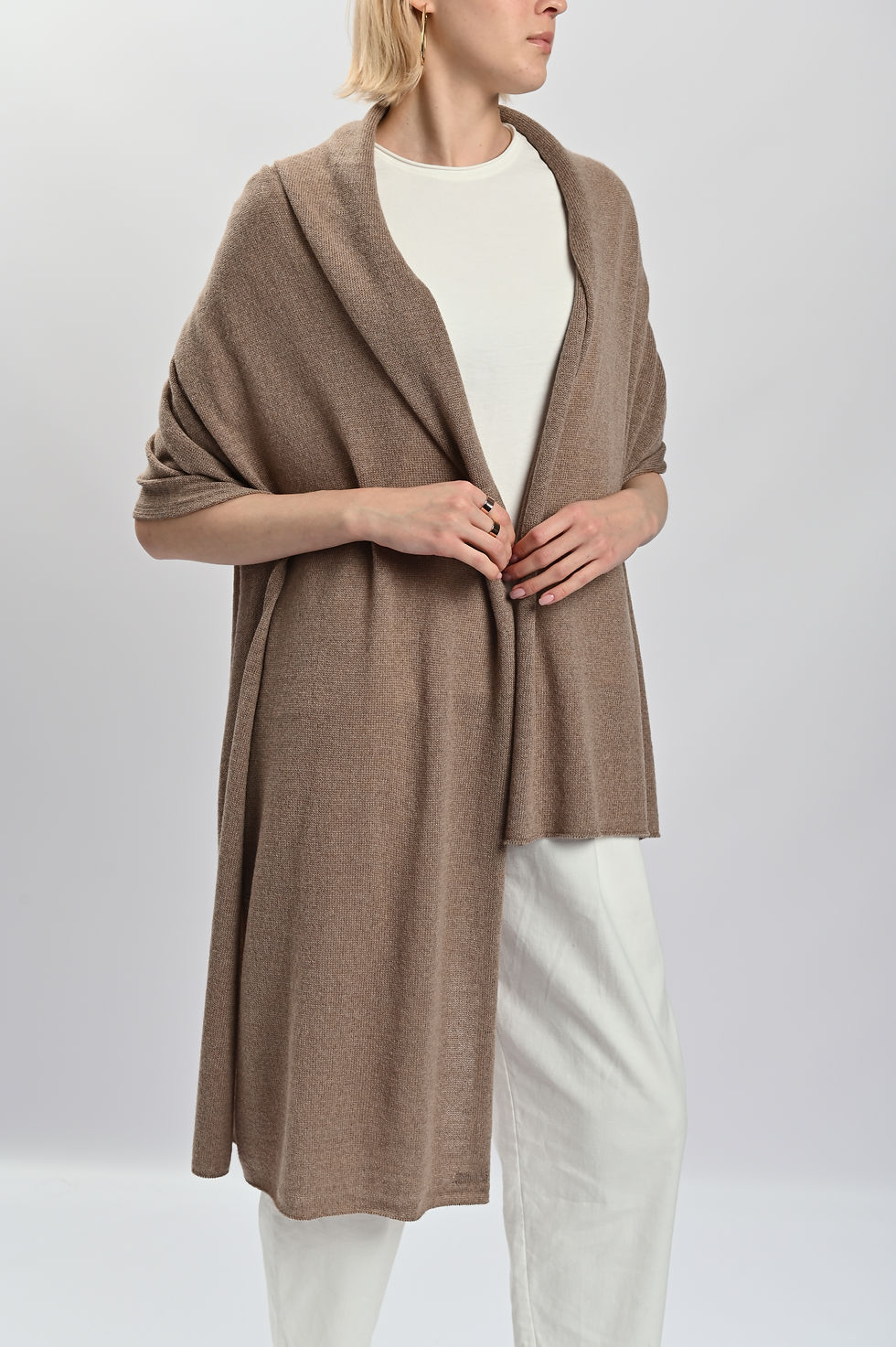 Прев'ю: Шарф-шаль капучіно з мериносу