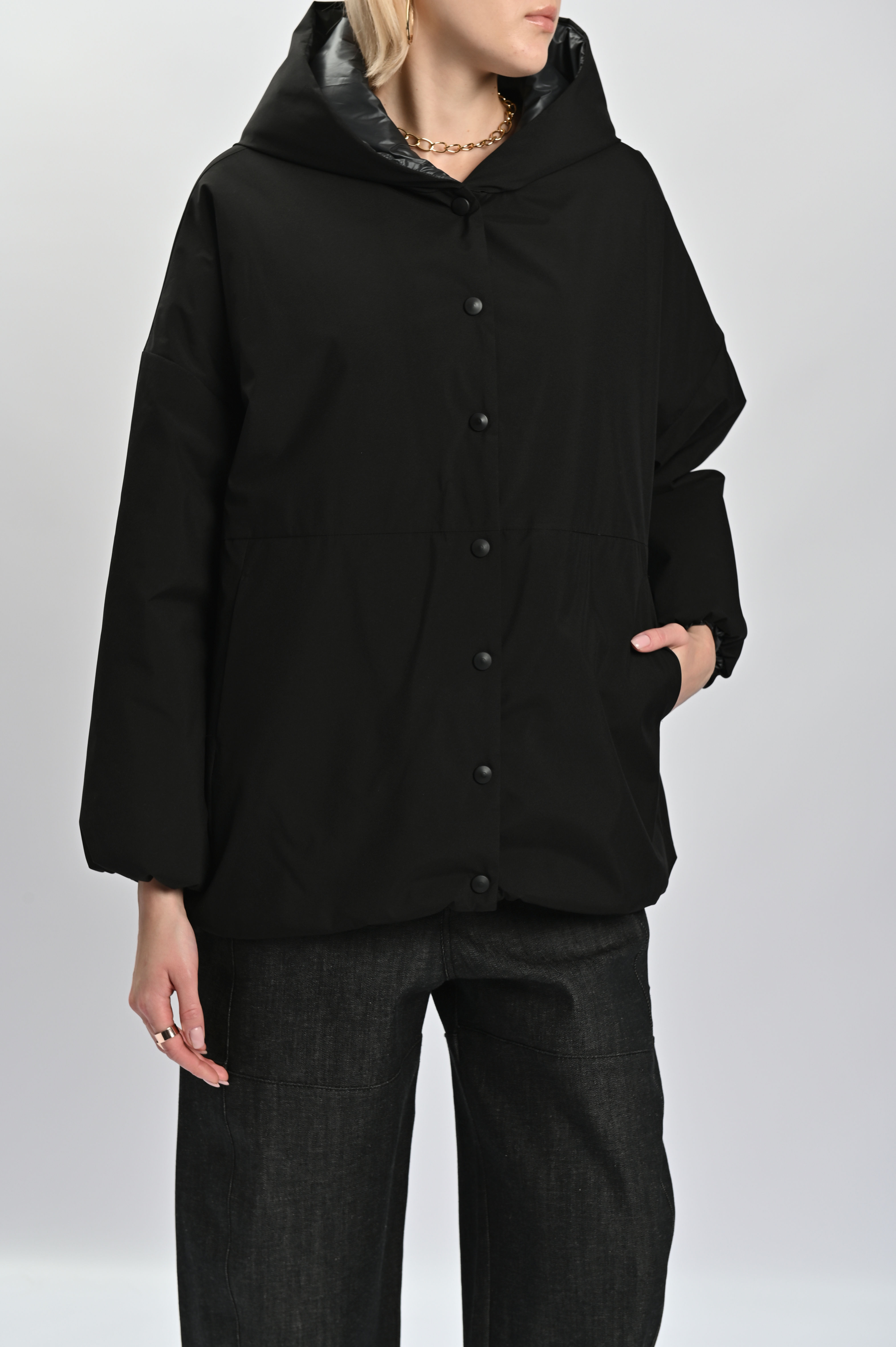 Куртка Light колір чорний матовий