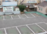 秀仁会ないとう内科・循環器科　駐車場