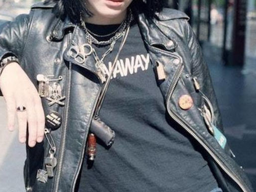 Style Icon: Joan Jett's Blunt styles and Modern Shags with Fringe benefits