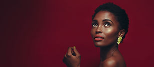 Vackra African American Model