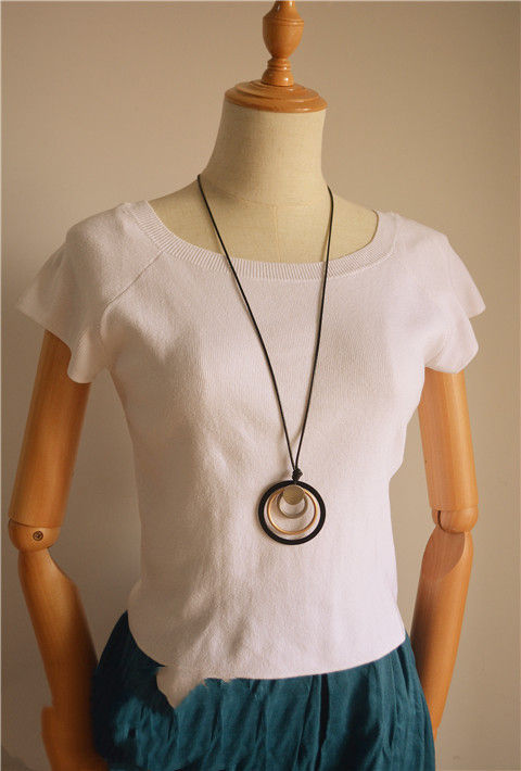 Thumbnail: Circle Pendant Pendant Long Necklace High-End Fashion Accessories,