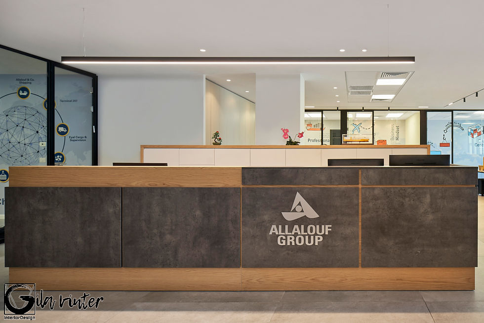 משרדי חברת שינוע ימי בחיפה