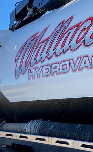 Wallace Hydrovac Pump Truck .jpg
