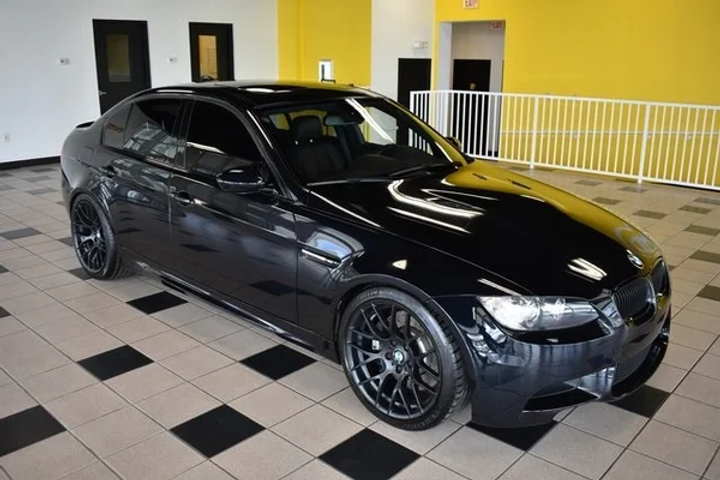 2010 BMW E90 M3