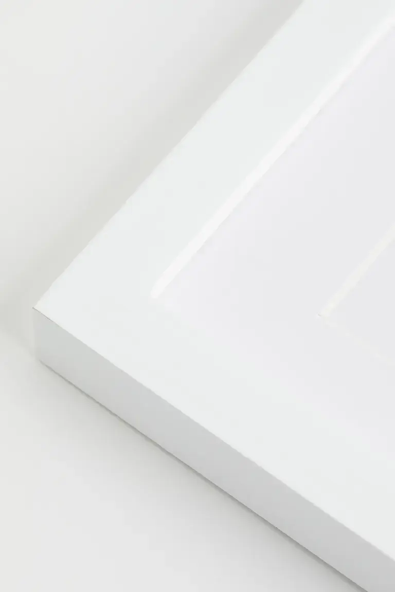 Miniaturbild: 15x21cm | White wooden frame