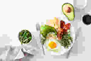 salmon and spinach salad