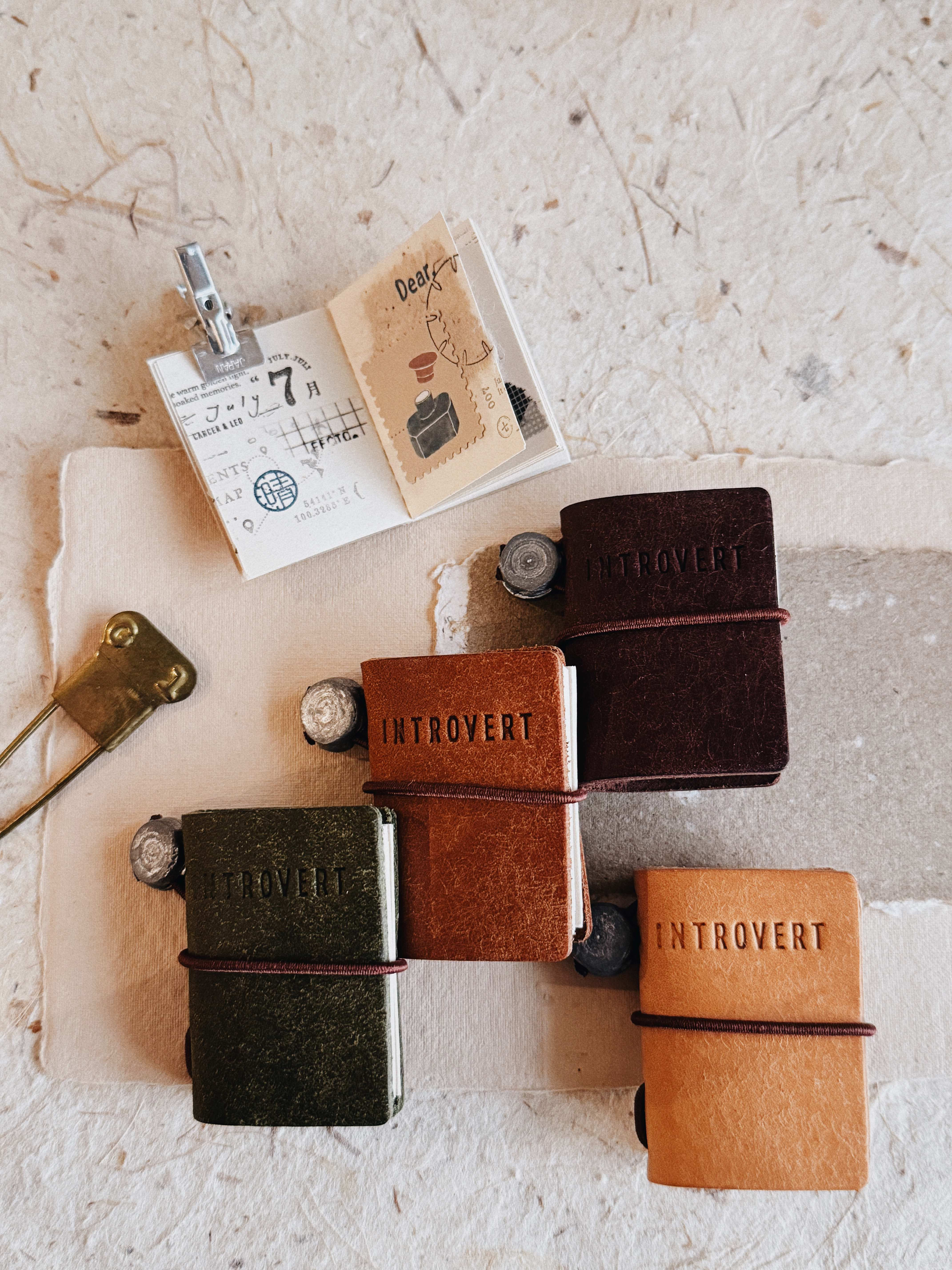 Penspapersplanner - Mini Planner: Introvert (4 colors)