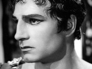 THE DAZZLER: LAURENCE OLIVIER