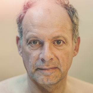 On soruluk sohbetler: Denis Podalydès
