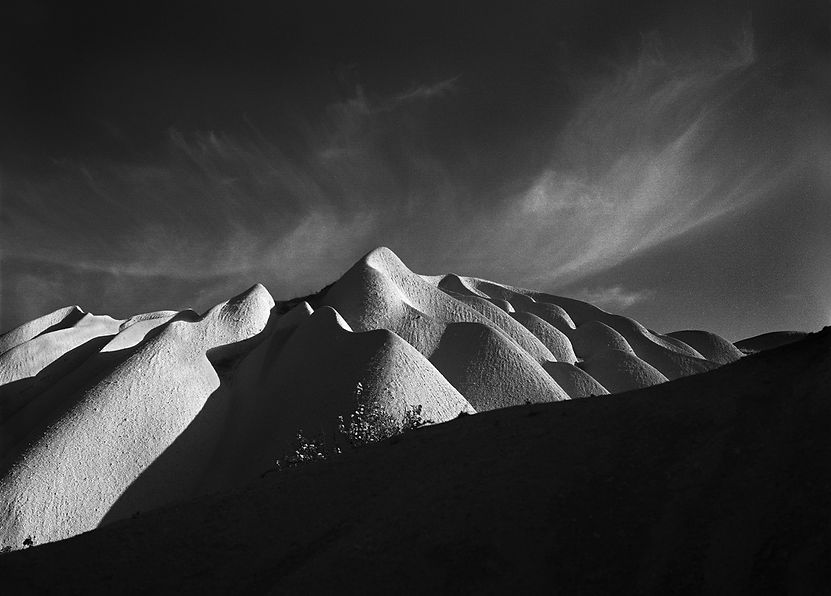 KAPADOKYA, UÇHİSAR, 1983 Edisyon_ 1_5 Archival Pigment Print Boyut_ 56x56 cm.jpeg