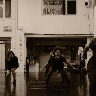 Performans üzerine bir deney