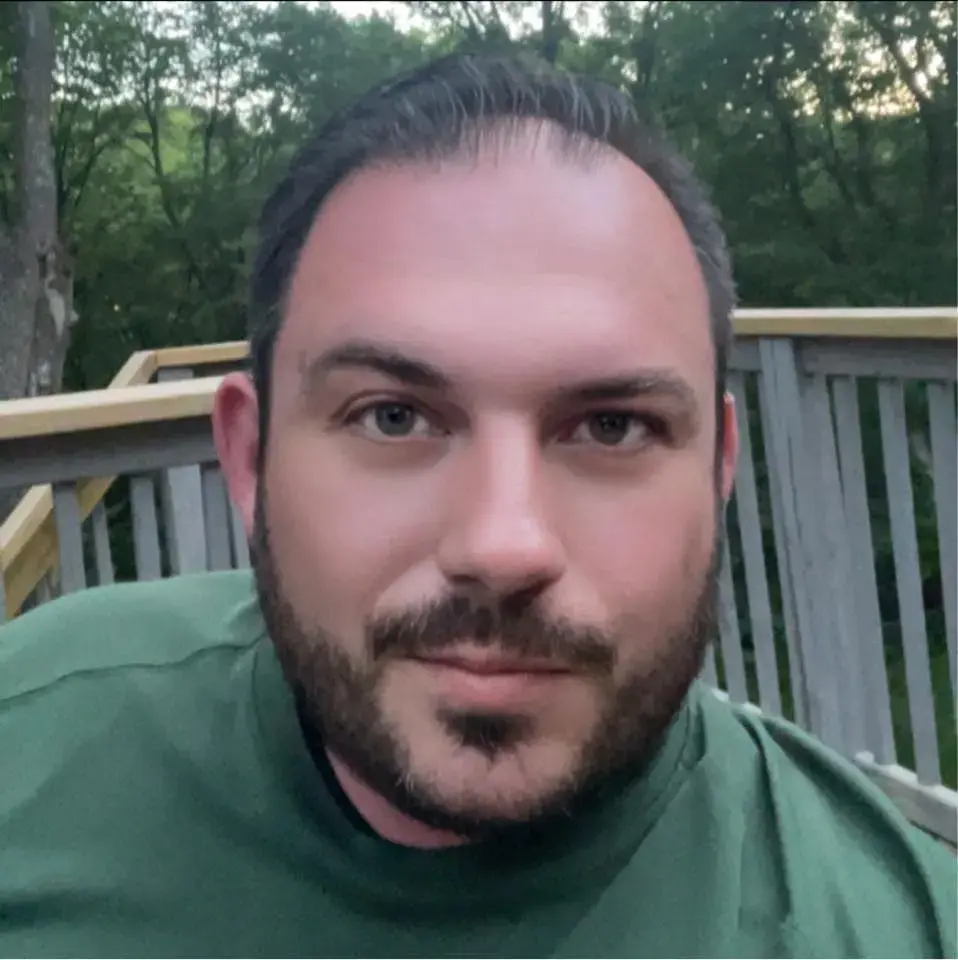 David Harrington 37 Kansas City Chiefs Fan found frozen to death in friends backyard