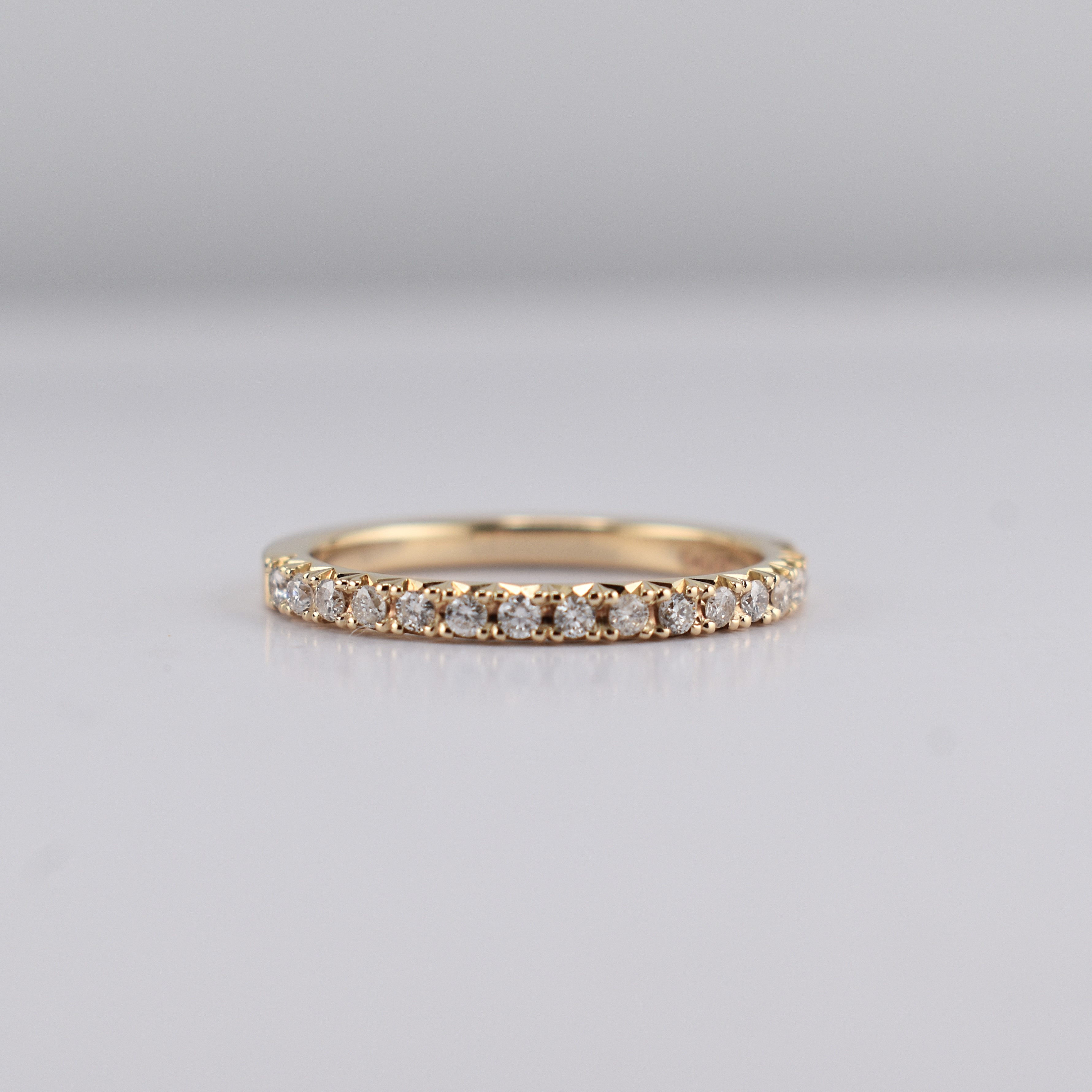 2.3mm French pave setting diamond band