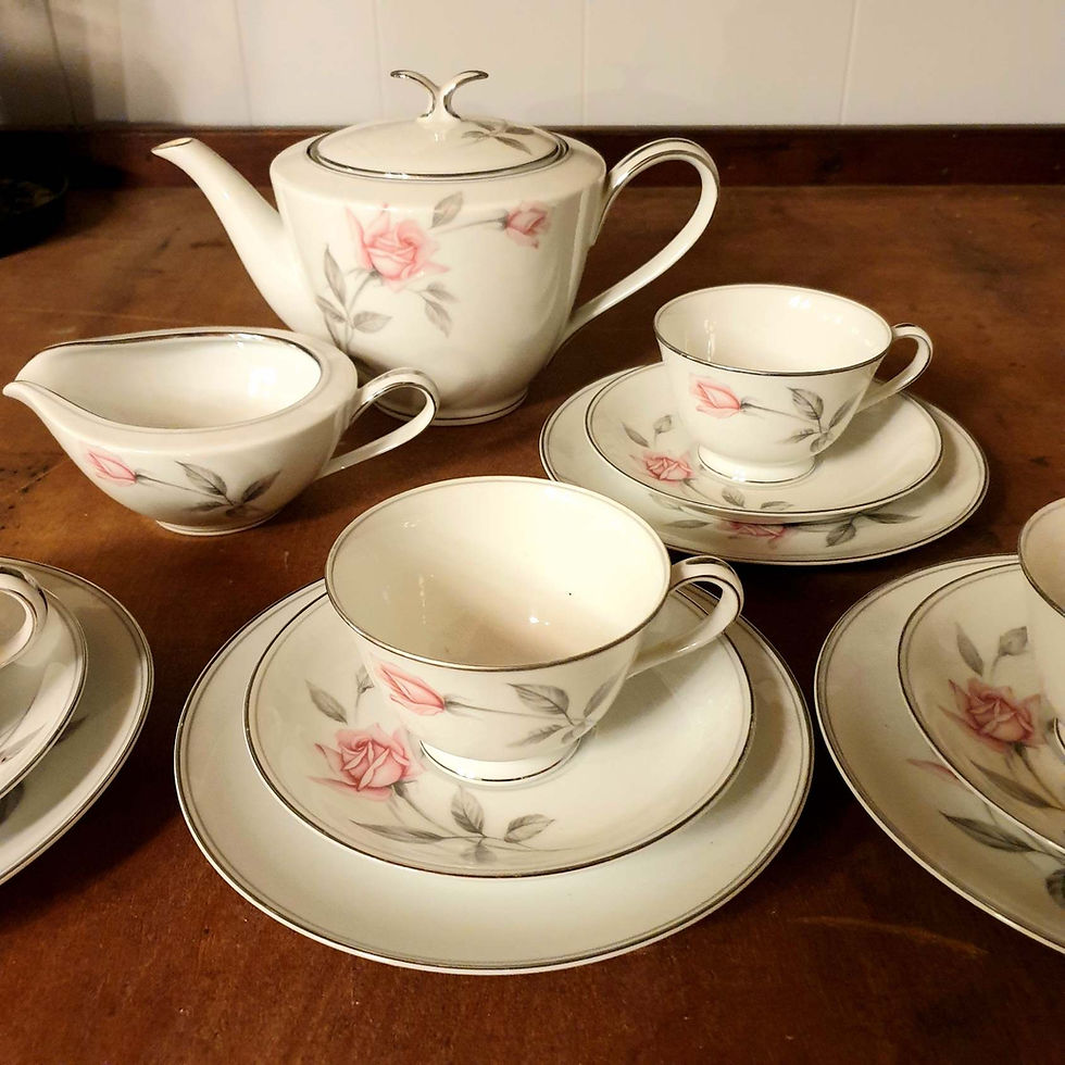 Thumbnail: tea service treasure