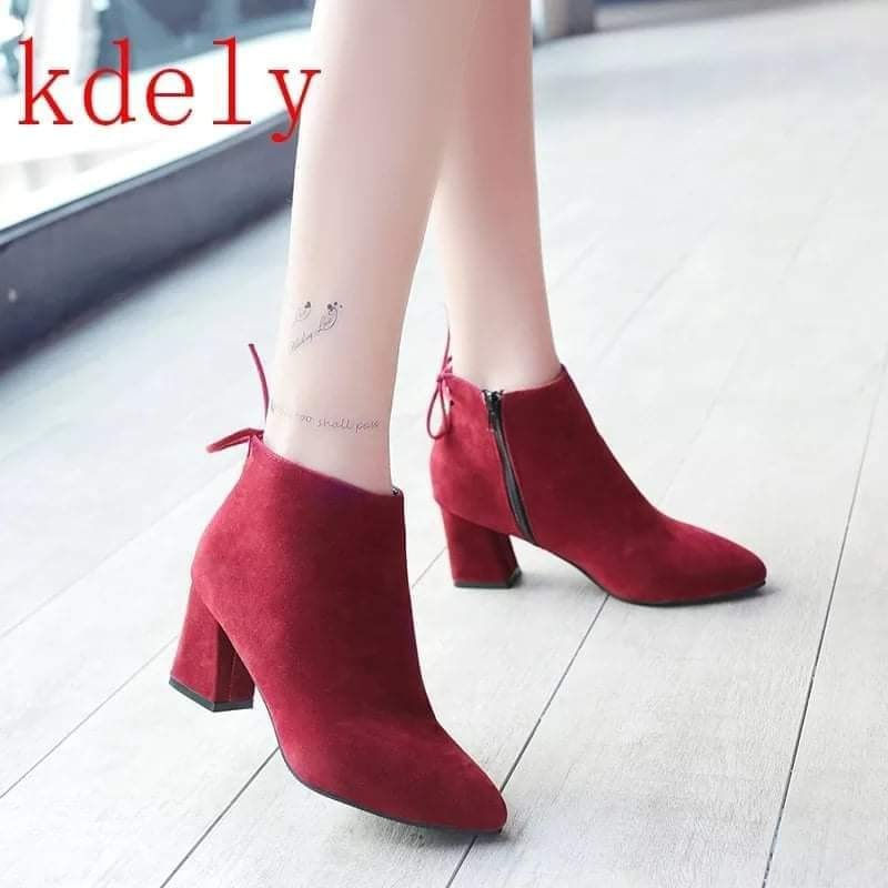 Thumbnail: Ladies heel shoe