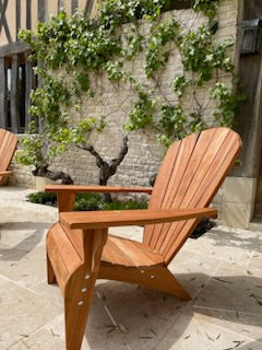 Deux Fauteuils, sous plusieurs angles, à La Seyne sur Mer.