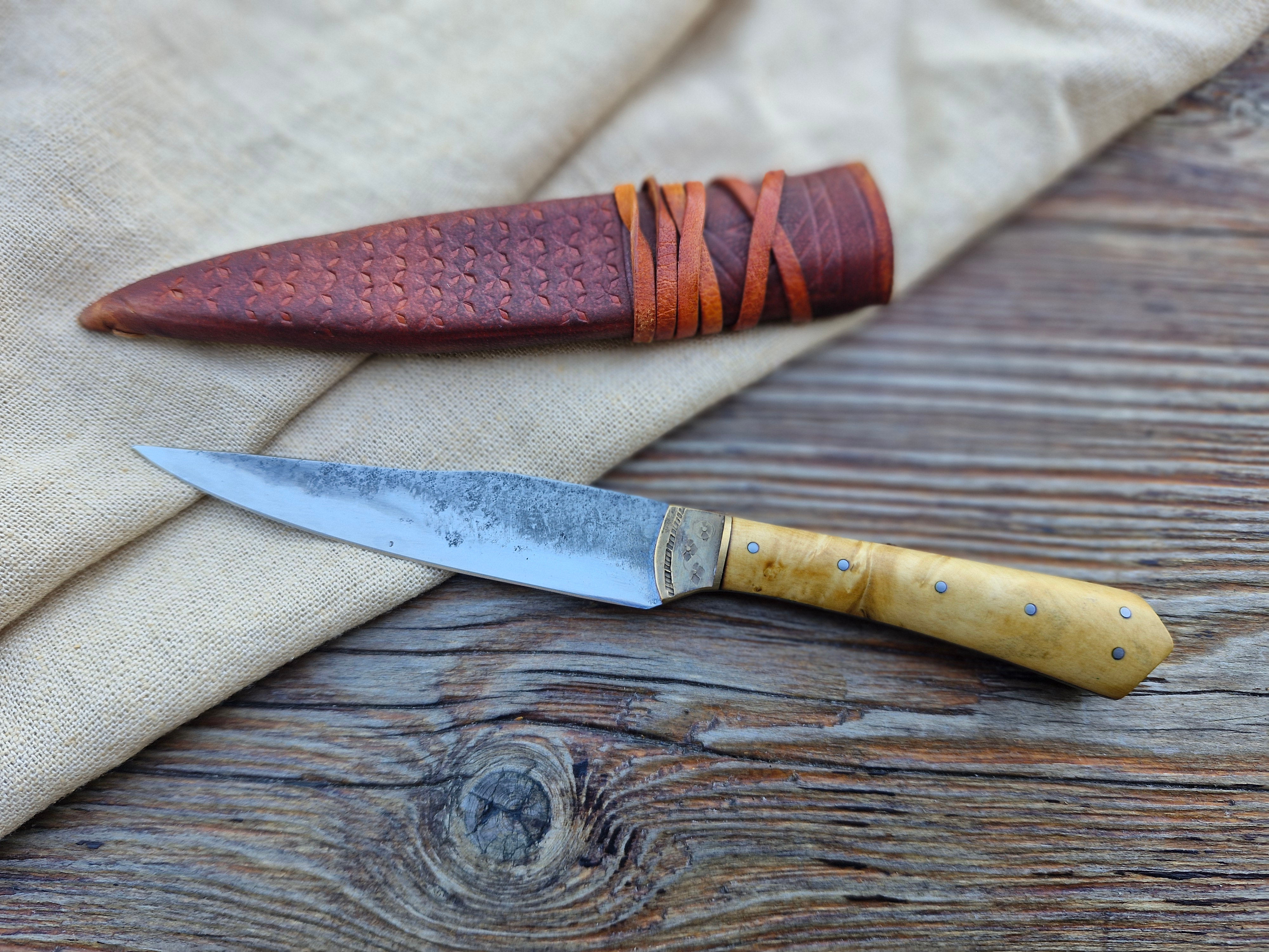 Small Boxwood Medieval Eating Knife