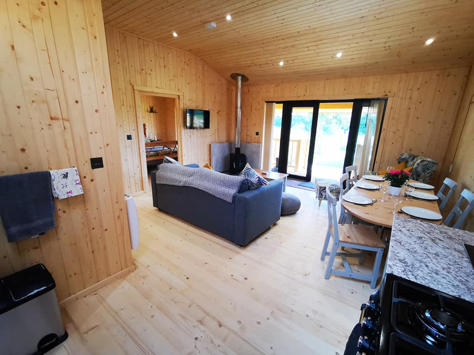 Log cabin