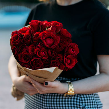 Love in Every Detail: A Valentine's Day Gift Guide for the Design Enthusiast