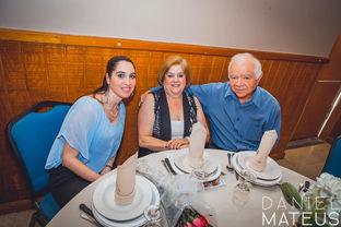 5d3208_4d7283a074194f9ca7edf13844cbeec7_mv2.jpeg
