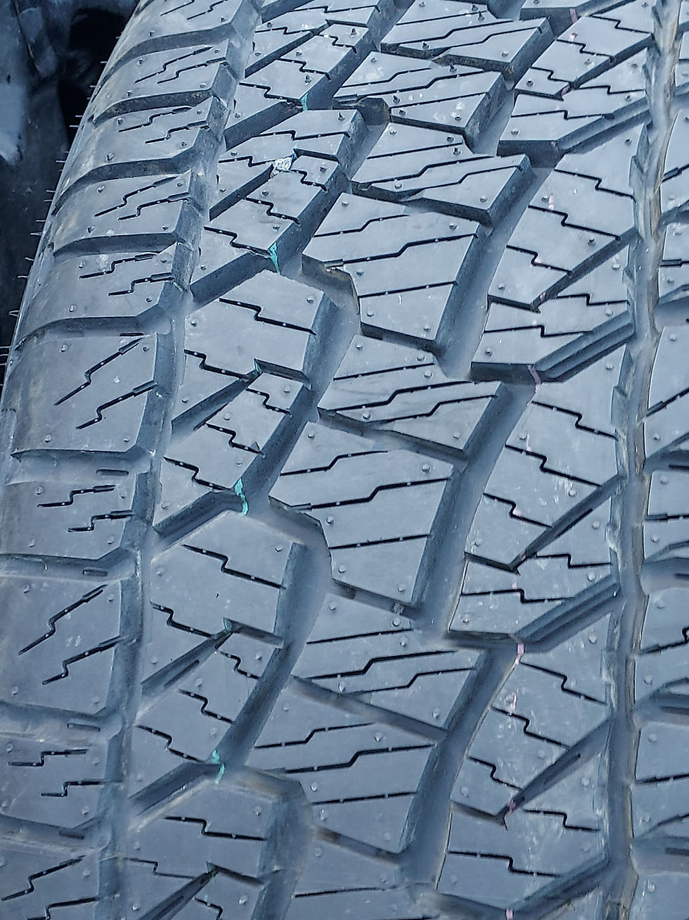 Thumbnail: 18" Ford Ranger Wheels 265/60R18 Tires 10282 Gloss Black