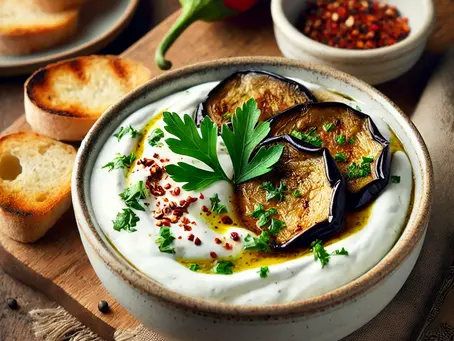 Közlenmiş Patlıcan Mezesi Tarifi: Nefis Dumanlı Lezzet