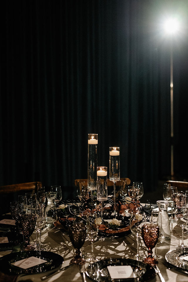 Elegant candlelit wedding reception table at Wildman BT Chicago.