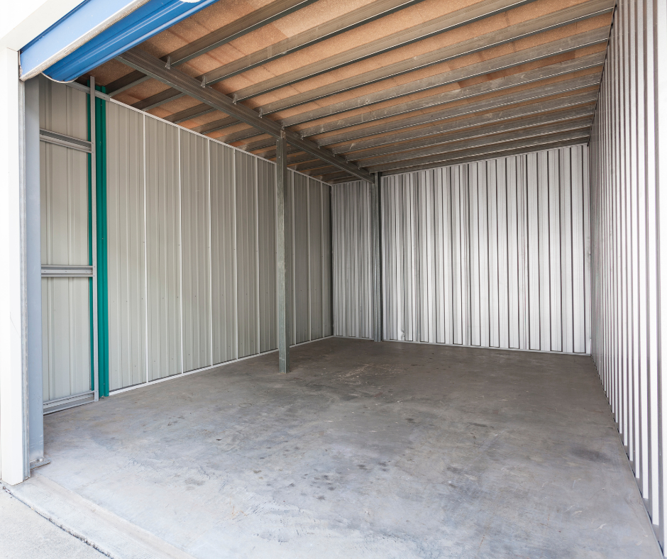 Empty Garage to help declutter the garage