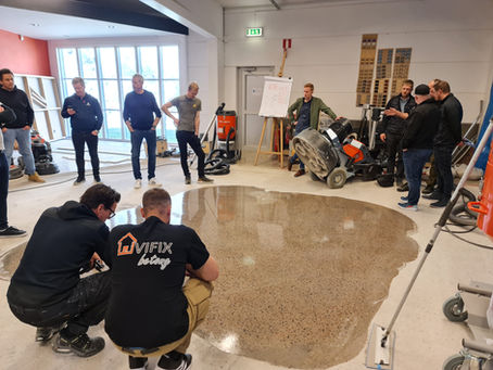 Løfte Betong på Husqvarnas gulvslipekurs