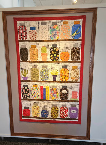heartland quilters guild on display in the textile room at the prairie art center gallery north platte nebraska