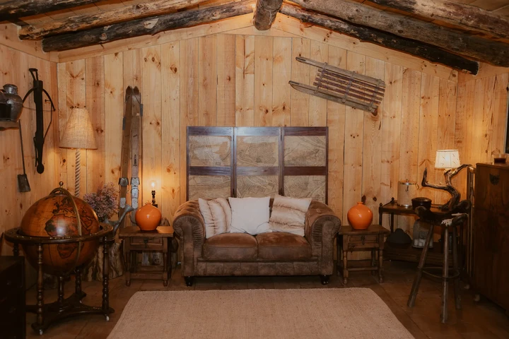 habitación de los preparativos del novios en prados Riveros